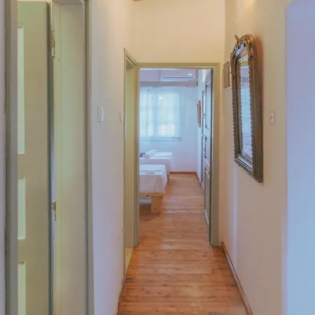 Art Residency & Affittacamere Città di Skiathos