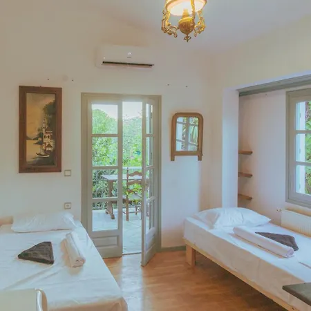 Art Residency & Affittacamere 3*