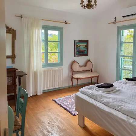 Guest 3* Skiathos Town