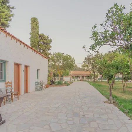 Private Wing Of A Greek Island Estate With Vineyard, Exclusive Grounds & Hosted Experiences 3*