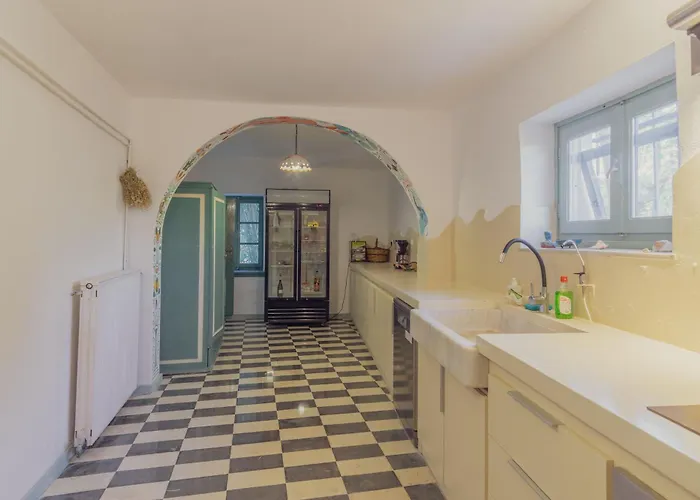 Vendégház Private Wing Of A Greek Island Estate With Vineyard, Exclusive Grounds & Hosted Experiences Szkiáthosz